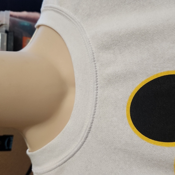 Disney White Mickey Mouse Sweater True Original - Picture 6 of 8